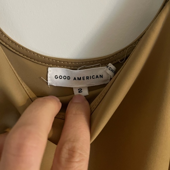 Good American bodysuit - Picture 2 of 3